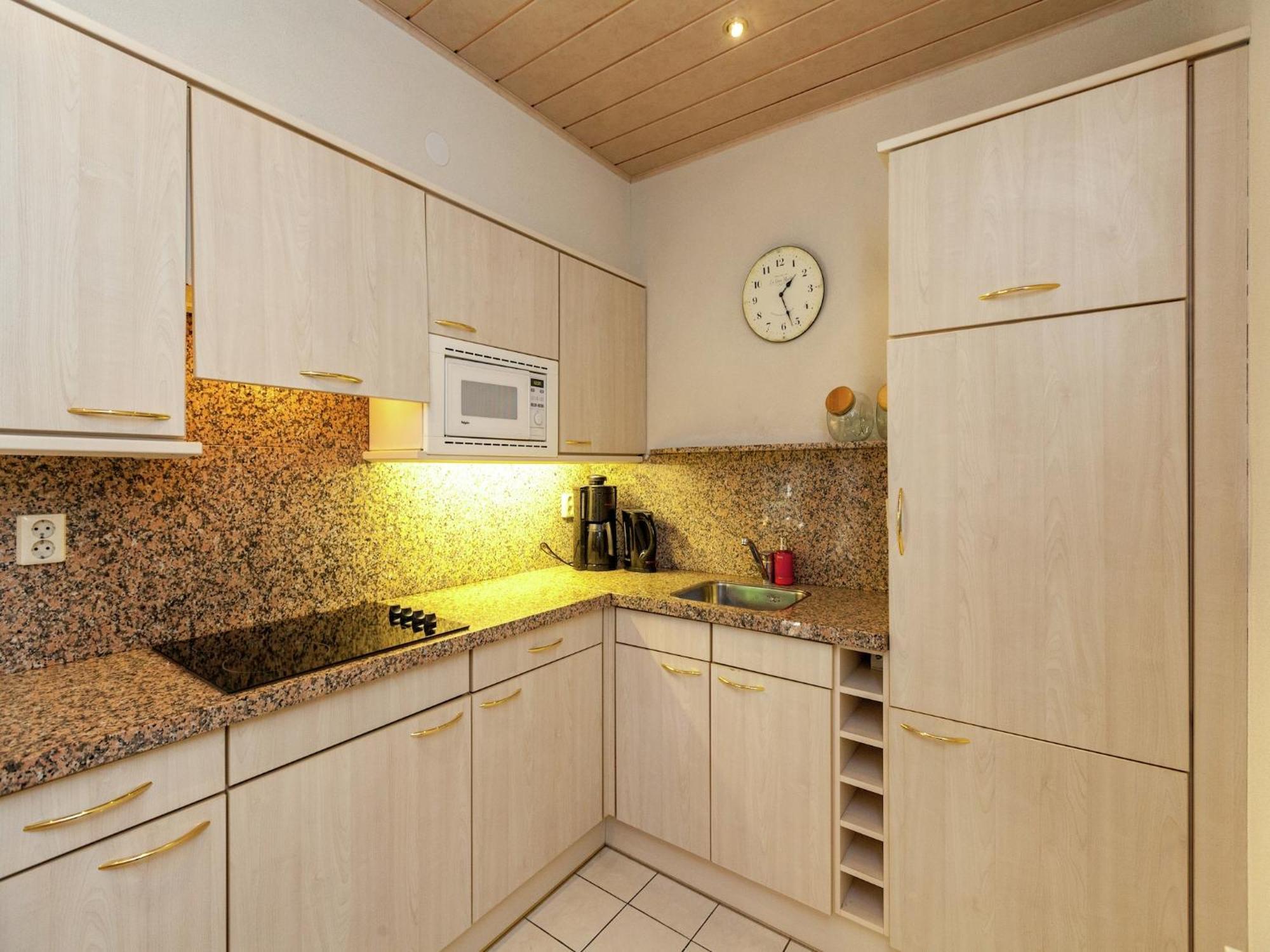 Quaint Apartment In Oostkapelle Zealand With Terrace Bagian luar foto